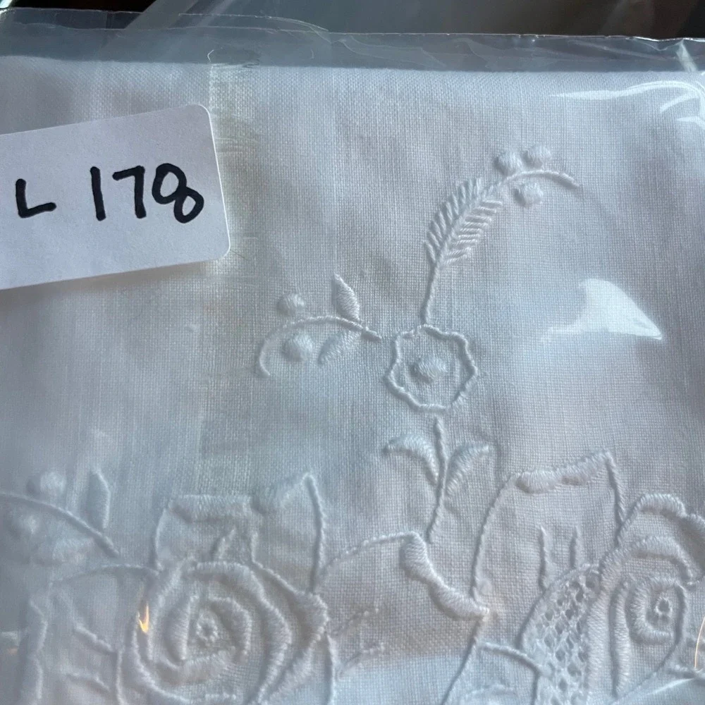 Antique Lace Hand Tea Towel White Embroidered Floral Scalloped Edge